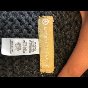 Accessories - Infinity scarf Accessories - Infinity scarf